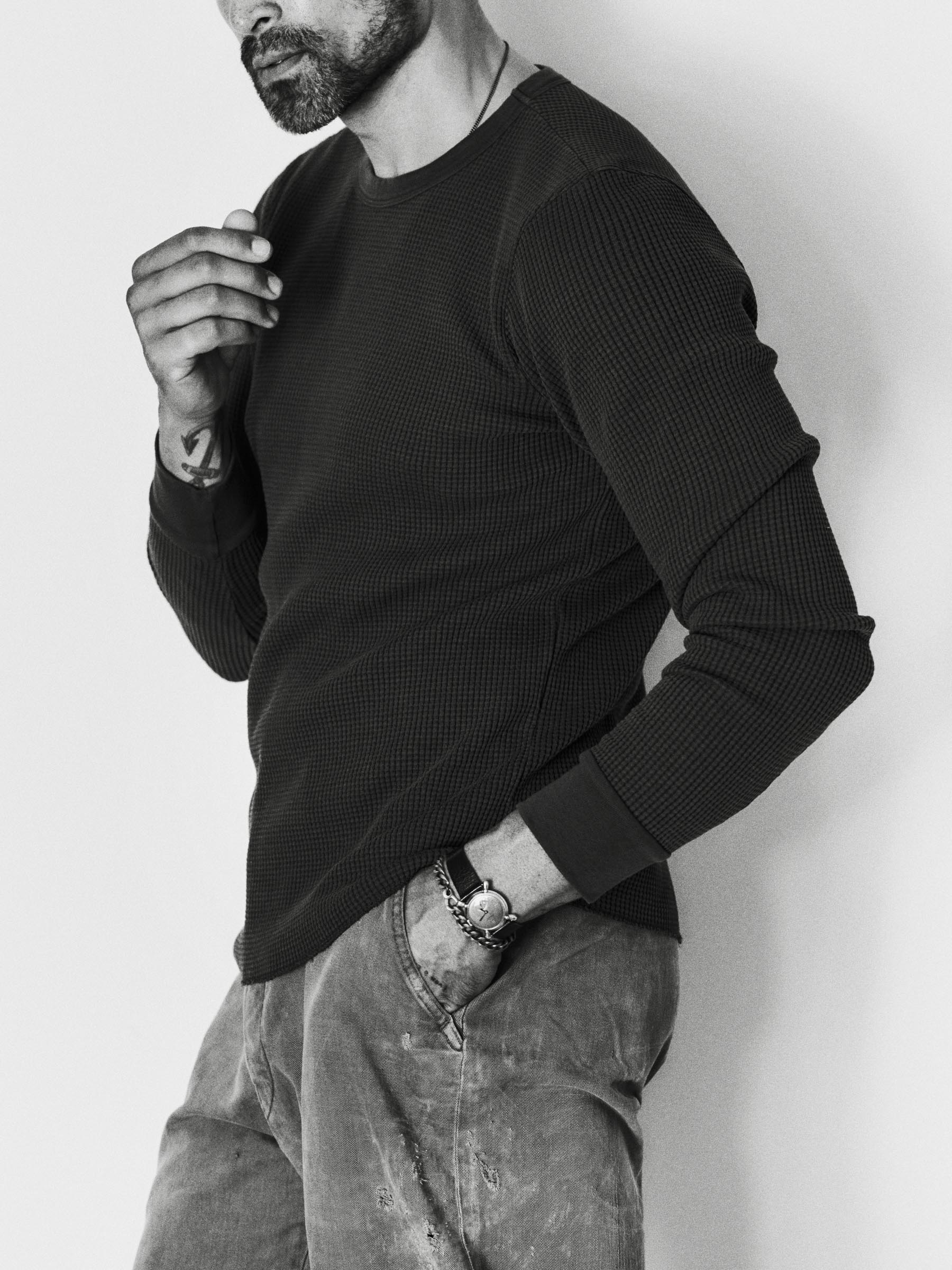 long sleeve thermal crew in faded black – imogene + willie