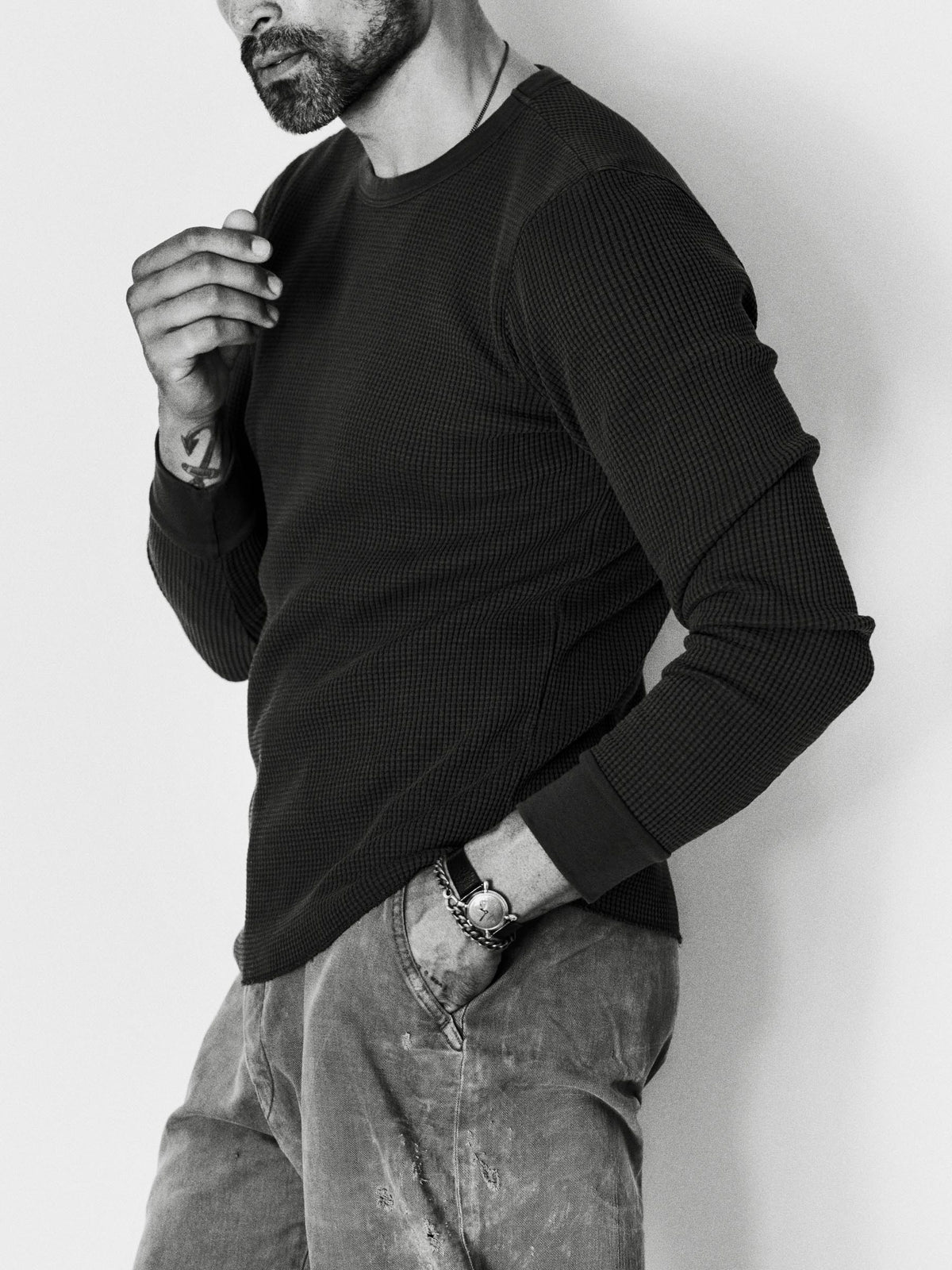 long sleeve thermal crew in faded black