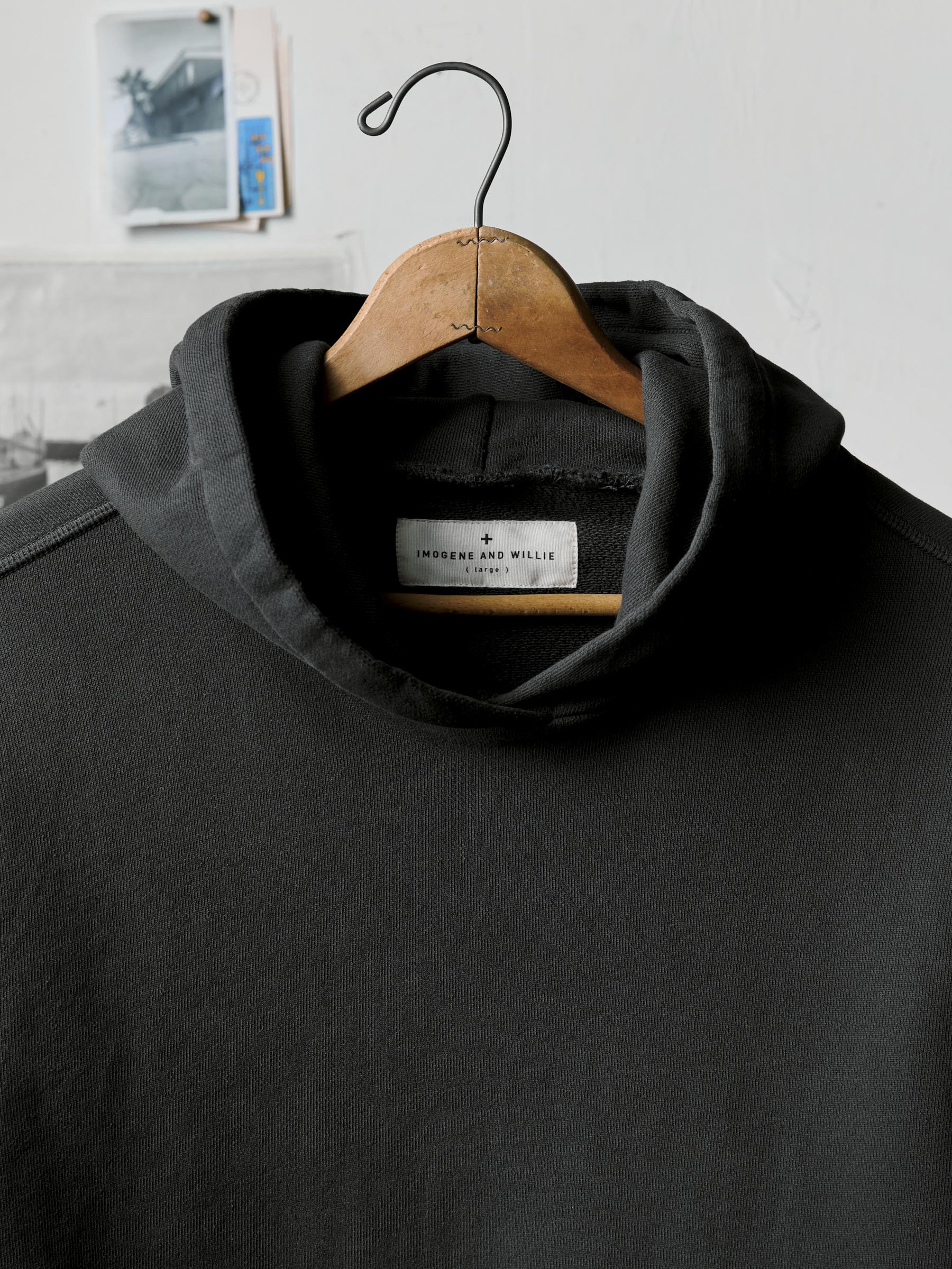 davenport hoodie in faded black – imogene + willie