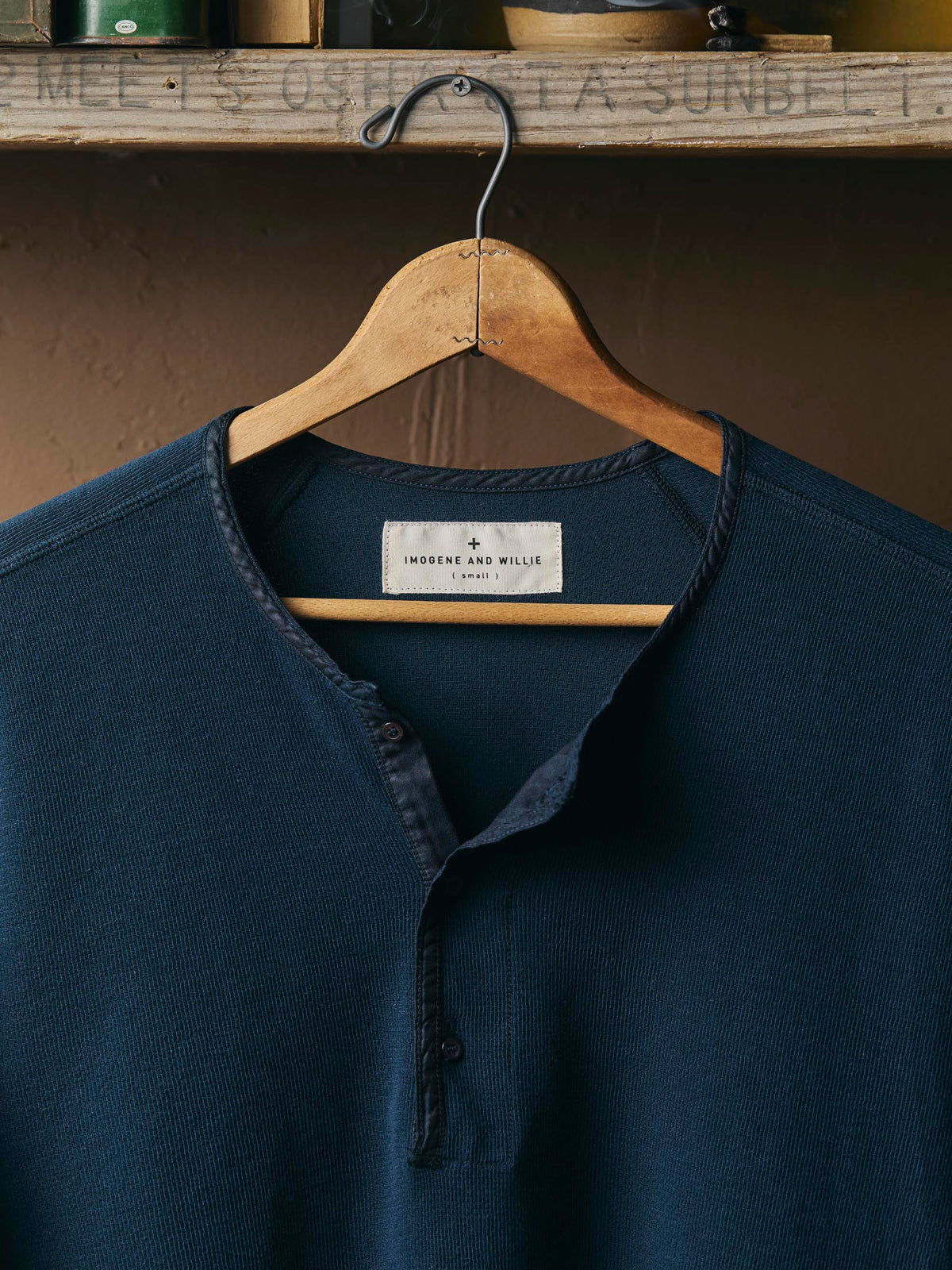 midweight vintage henley in navy