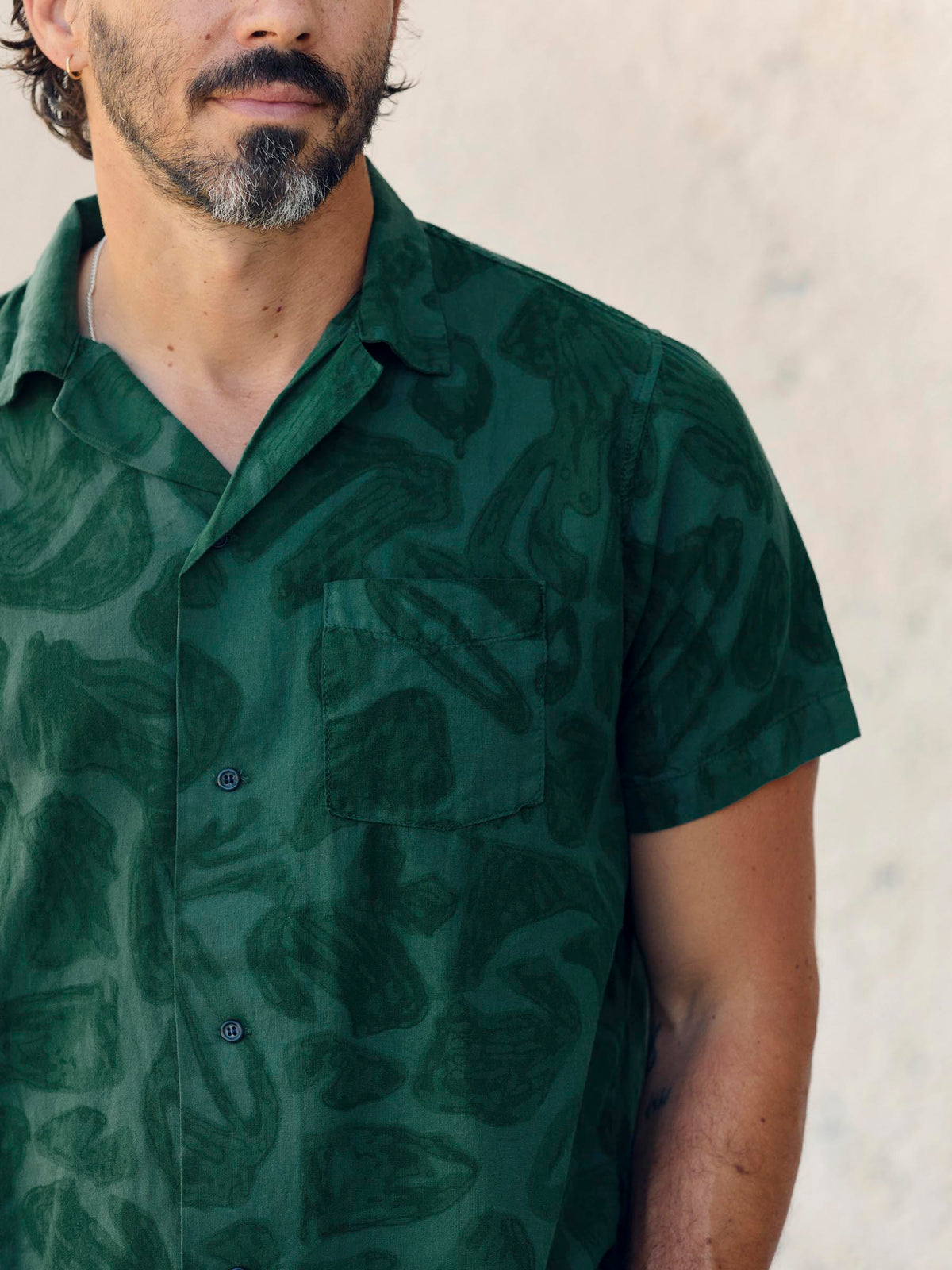 the serra camp shirt in painted botanic