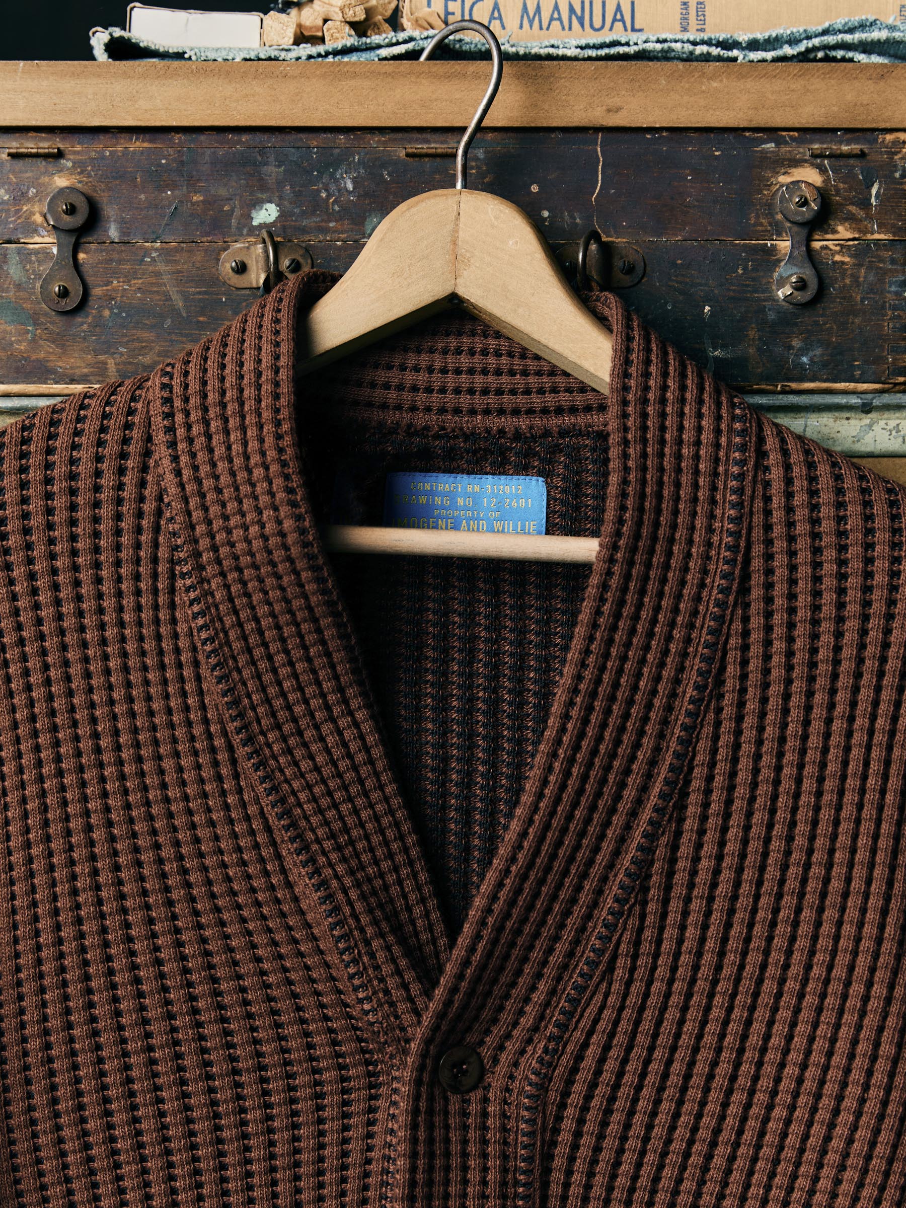 knit waffle cardigan in brown – imogene + willie