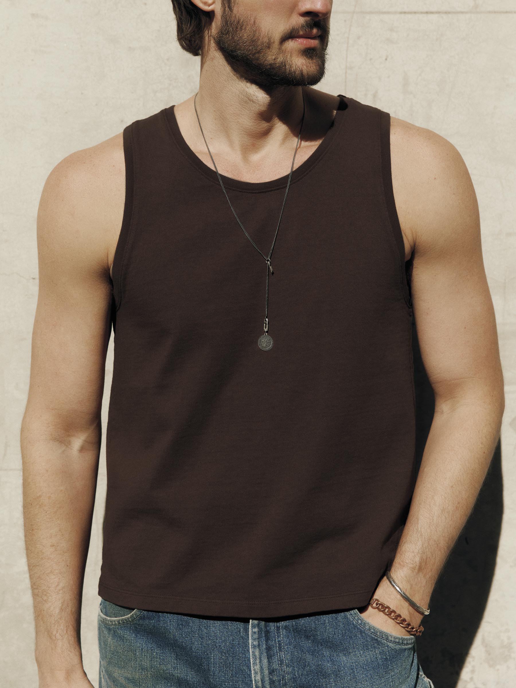 midweight box tank in brown – imogene + willie