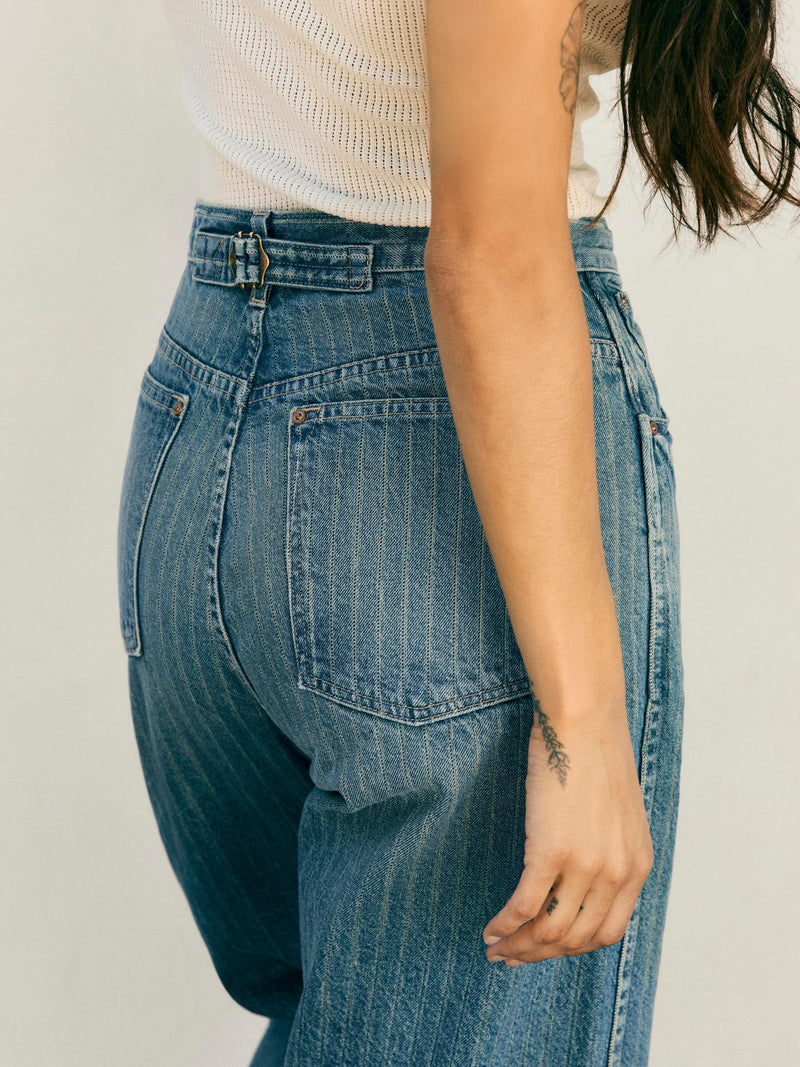 buckleback jean in washed indigo stripe - Model