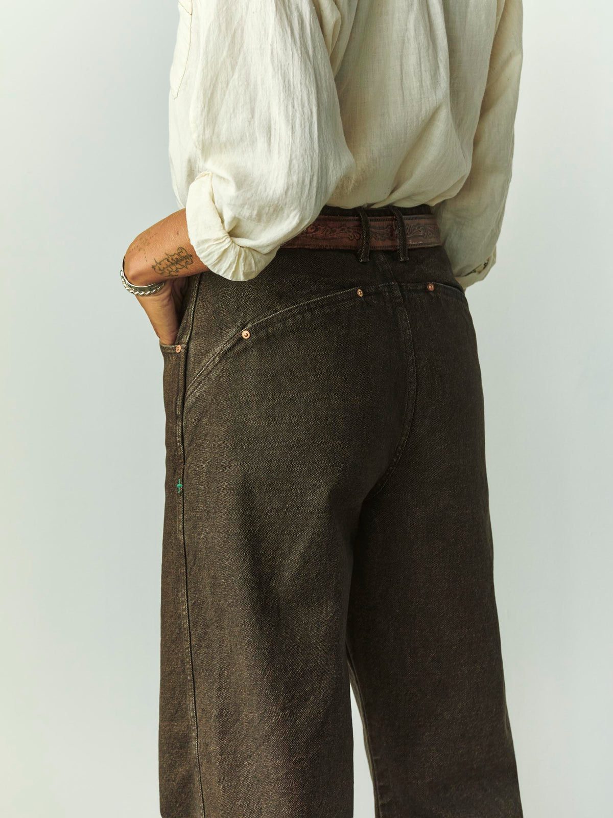 cassidy brown broken twill