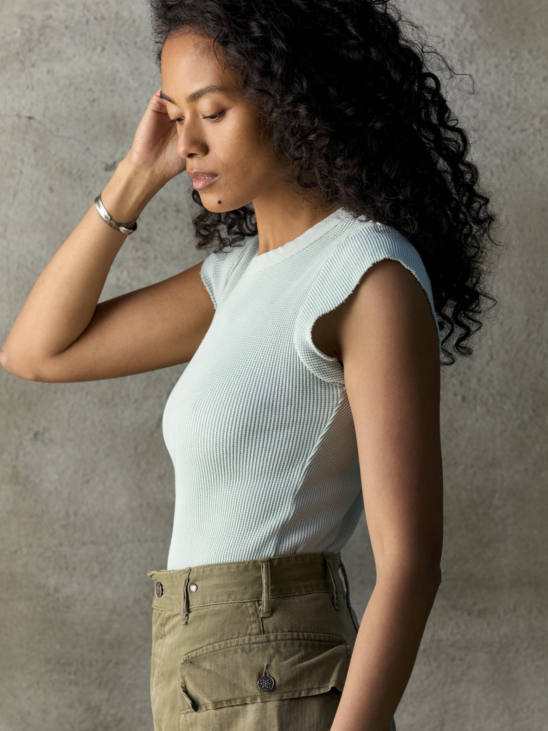 cut sleeve thermal in sky blue – imogene + willie