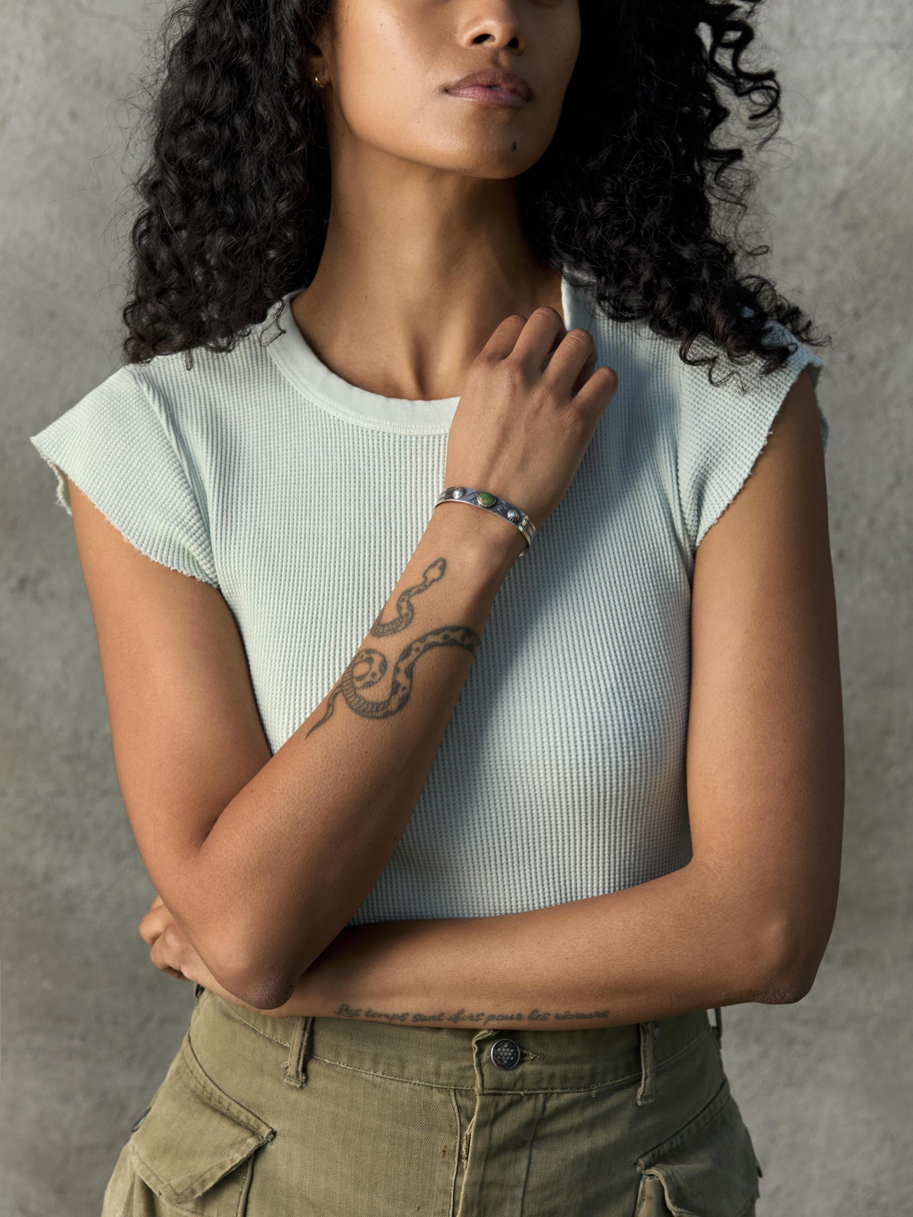cut sleeve thermal in sky blue – imogene + willie