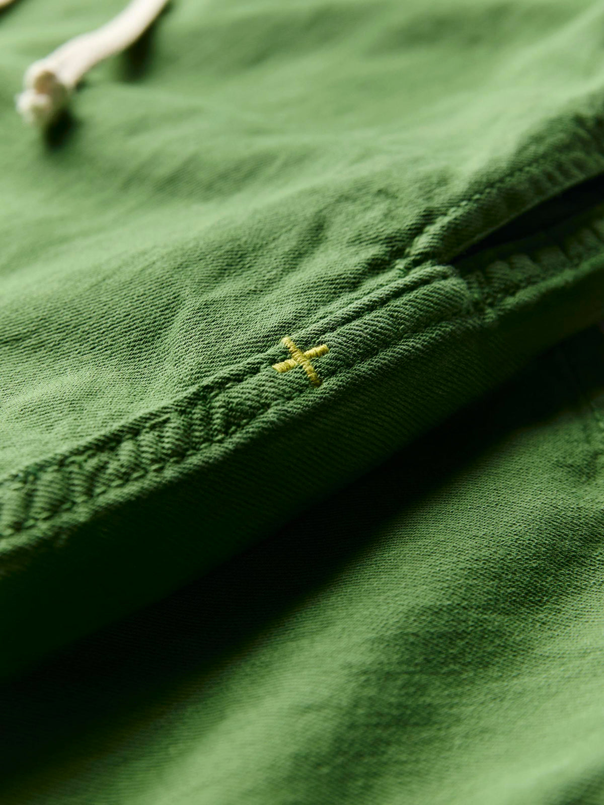 the lounge pant in fern green