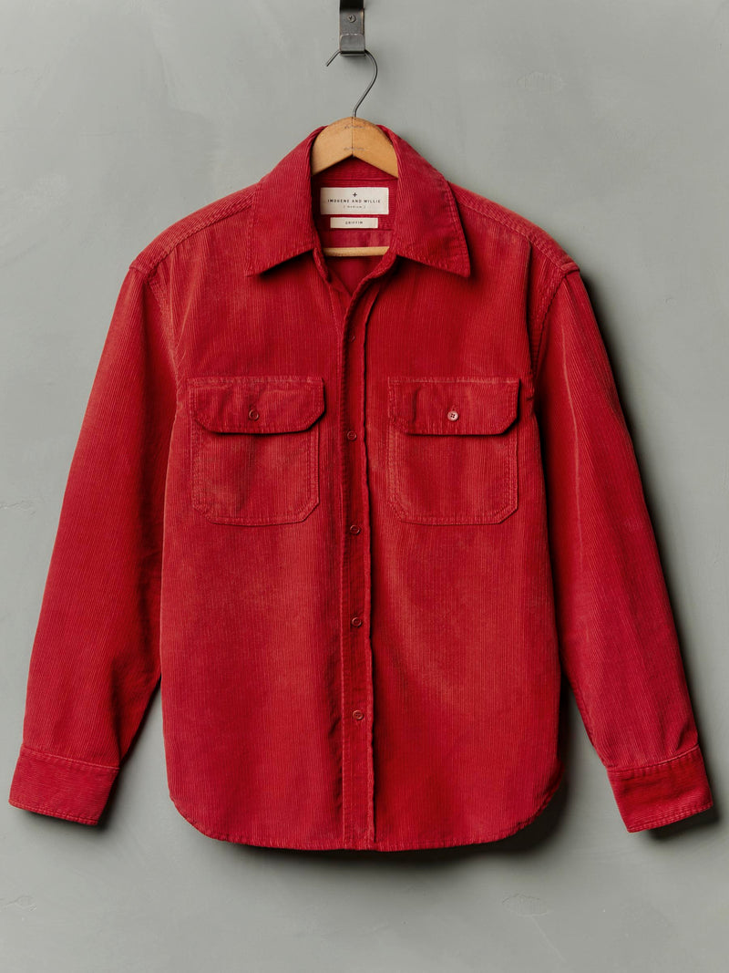 griffin workshirt in sunfaded red cord - Model