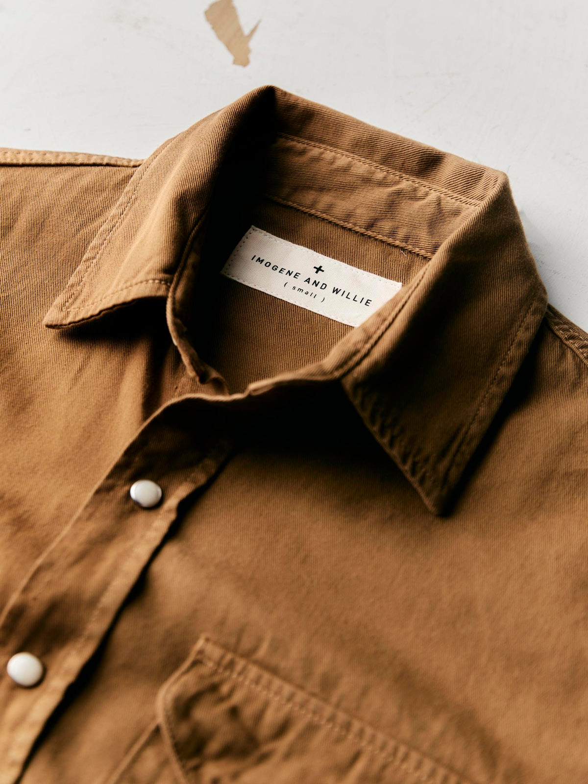 hayes pearl snap in whisper twill