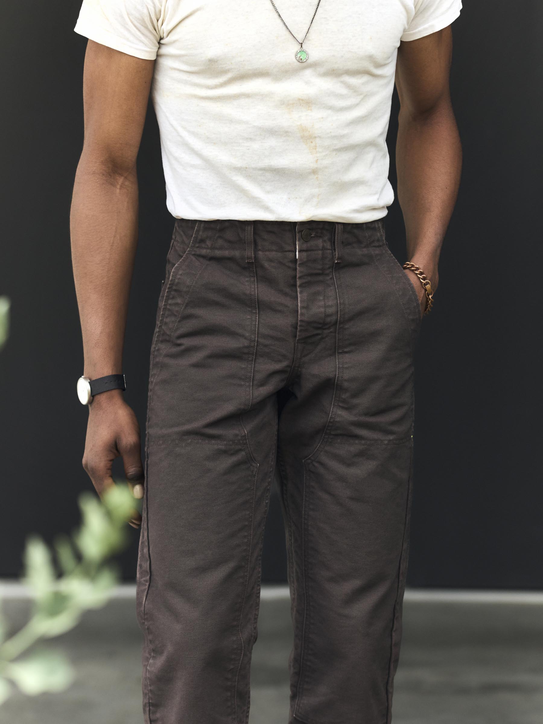 hencye washed canvas workpant in carob – imogene + willie