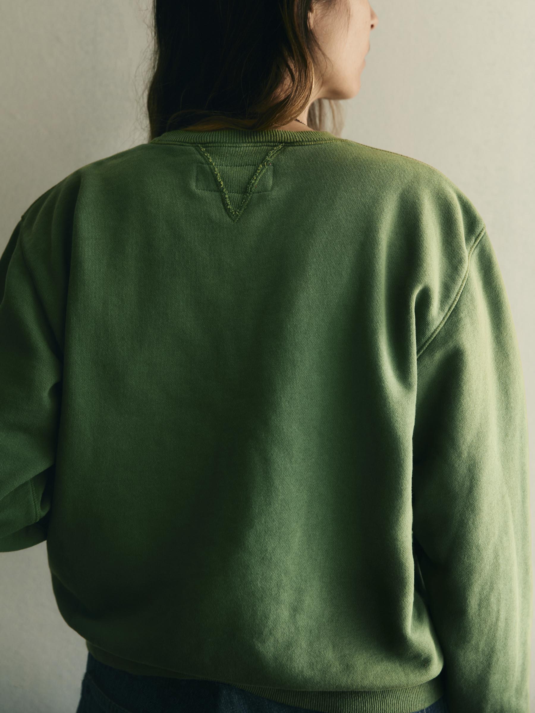 hilts sweatshirt sunfaded green – imogene + willie