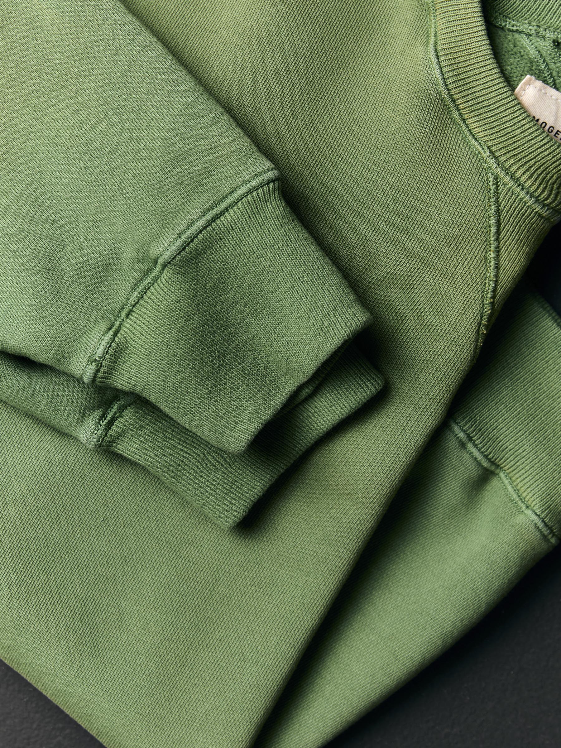 hilts sweatshirt sunfaded green – imogene + willie