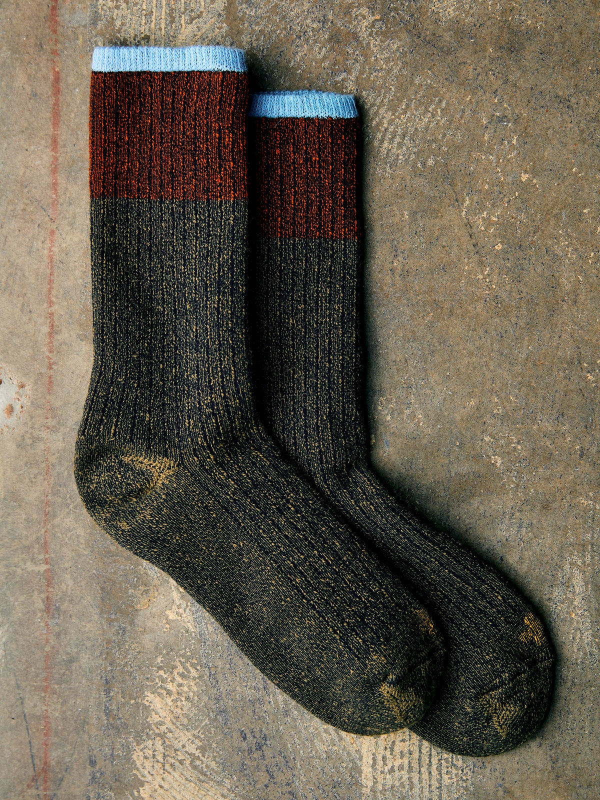 ribbed boot sock in umber