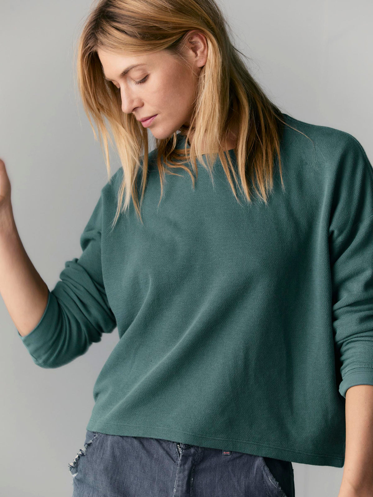 long sleeve midweight crew in spruce