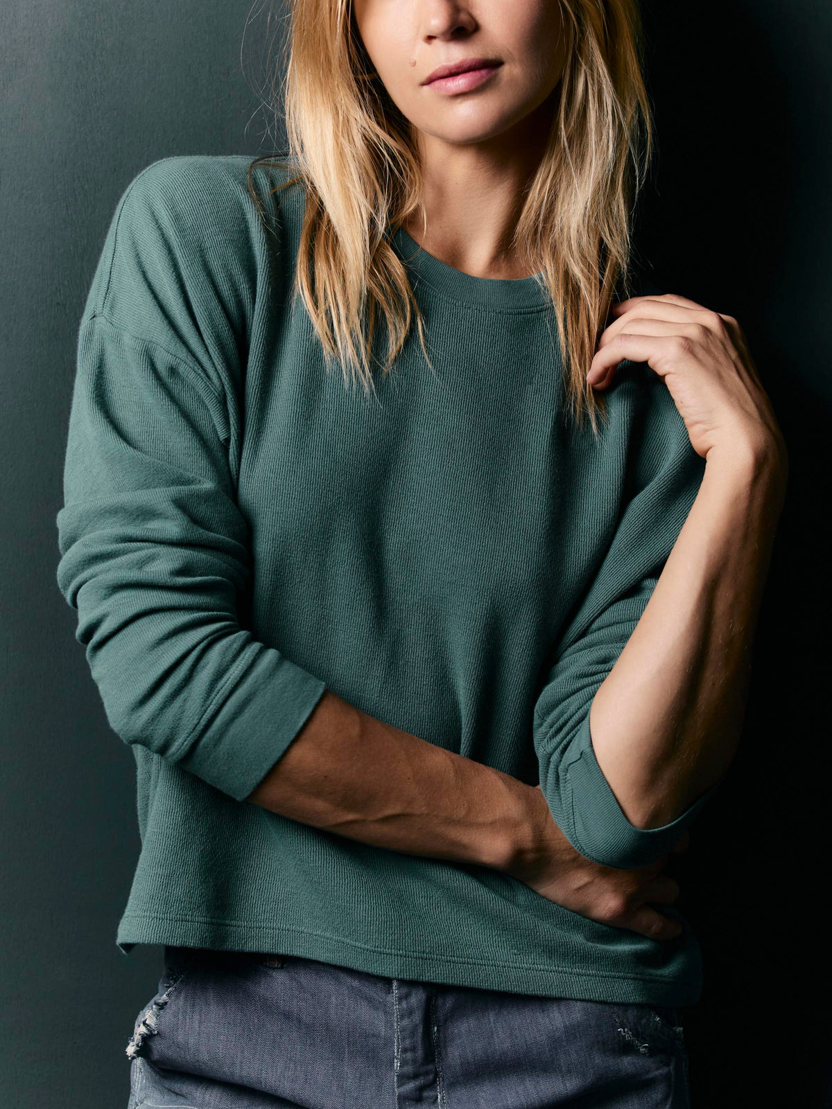 long sleeve midweight crew in spruce