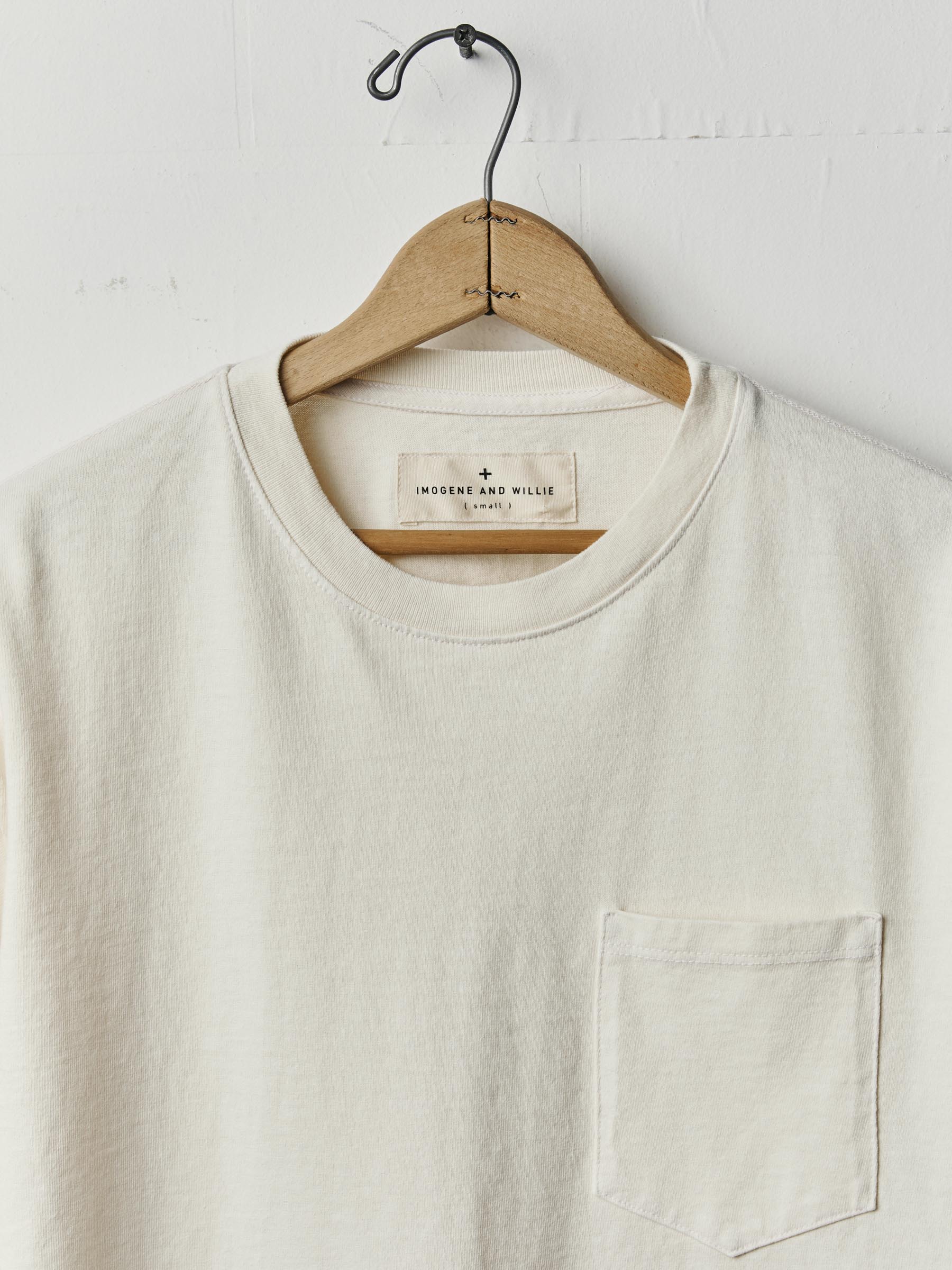 long sleeve pocket tee in vintage white – imogene + willie