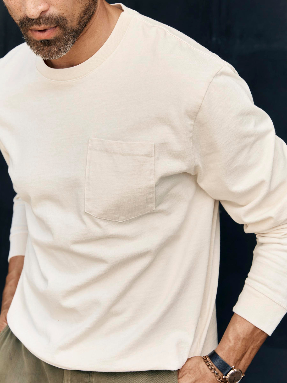 long sleeve pocket tee in vintage white