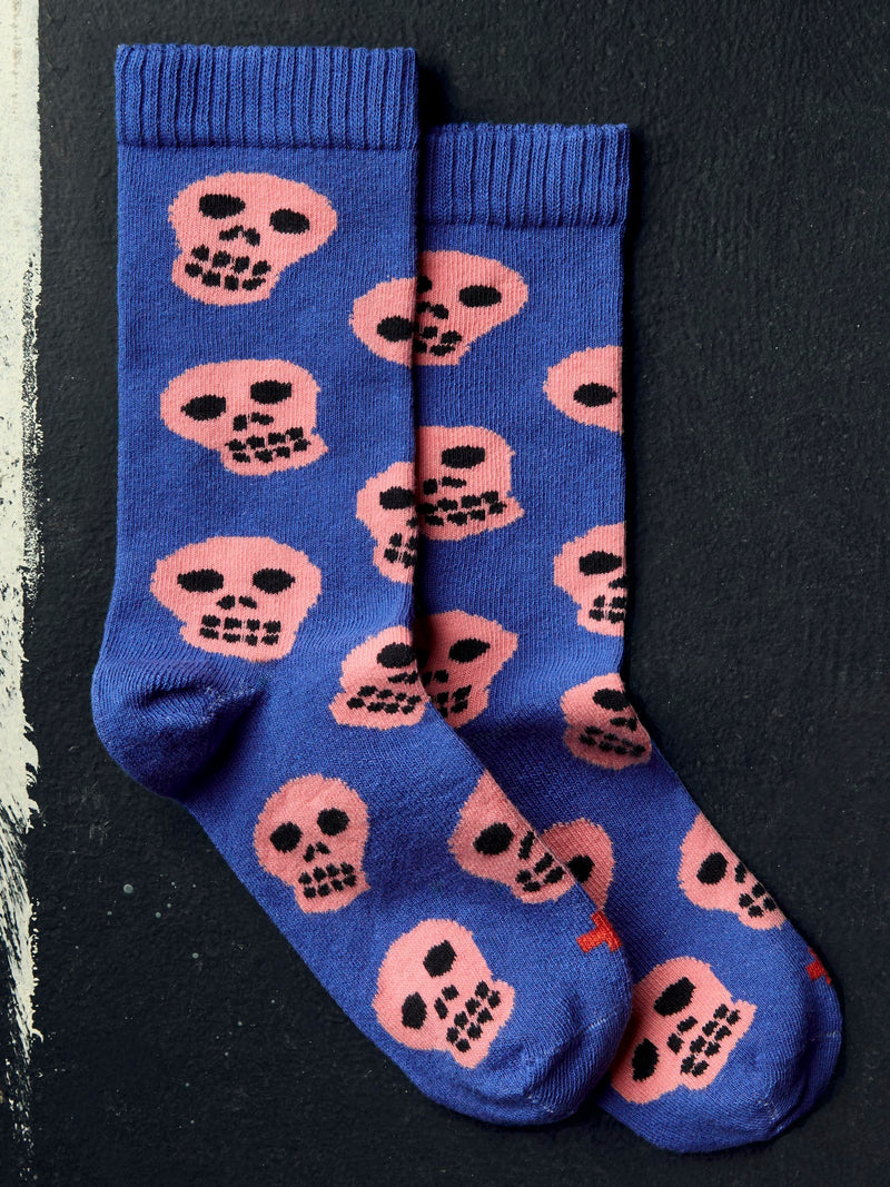 the "peligro" sock