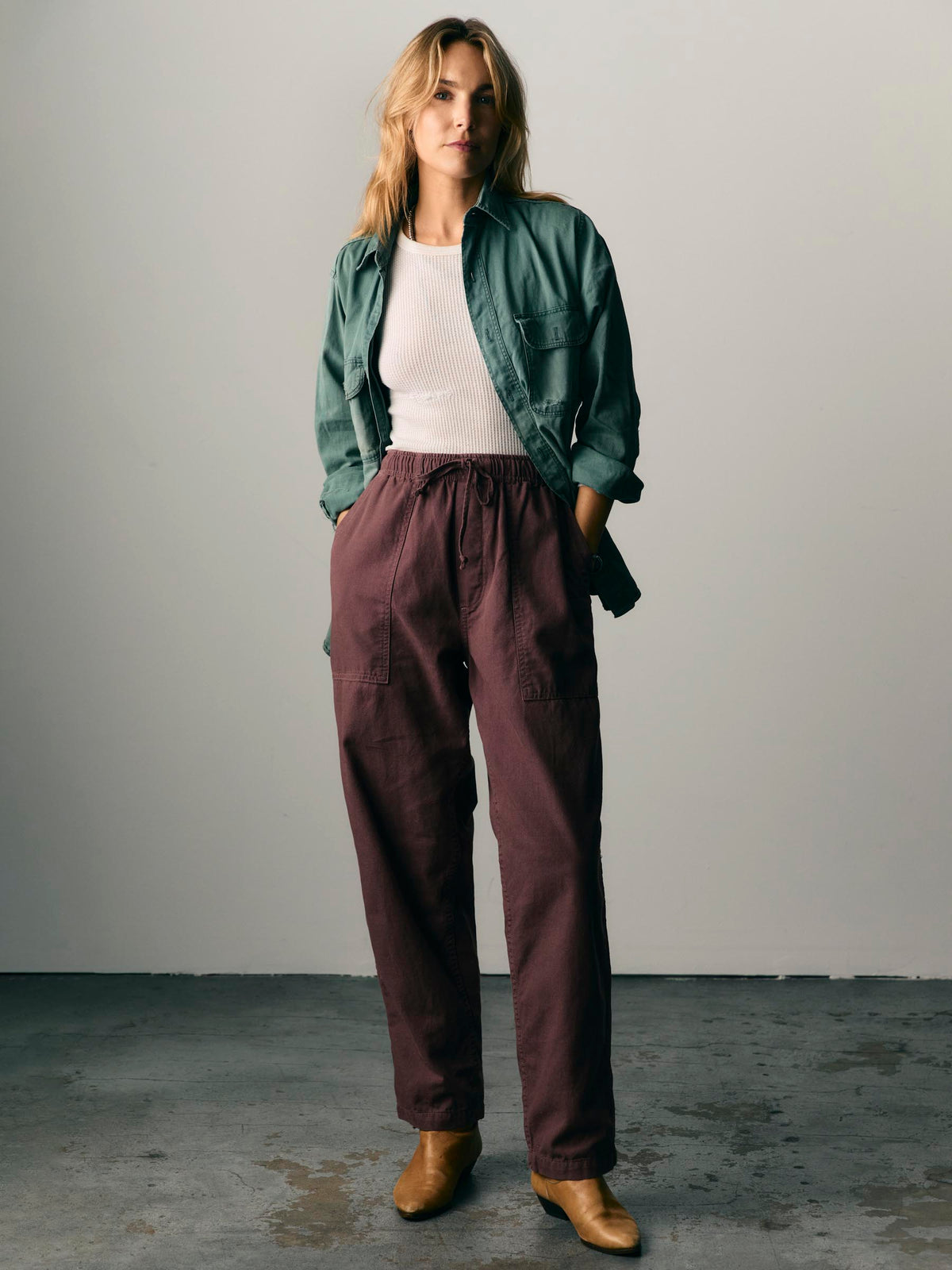 the ventura chore pant in dark mauve