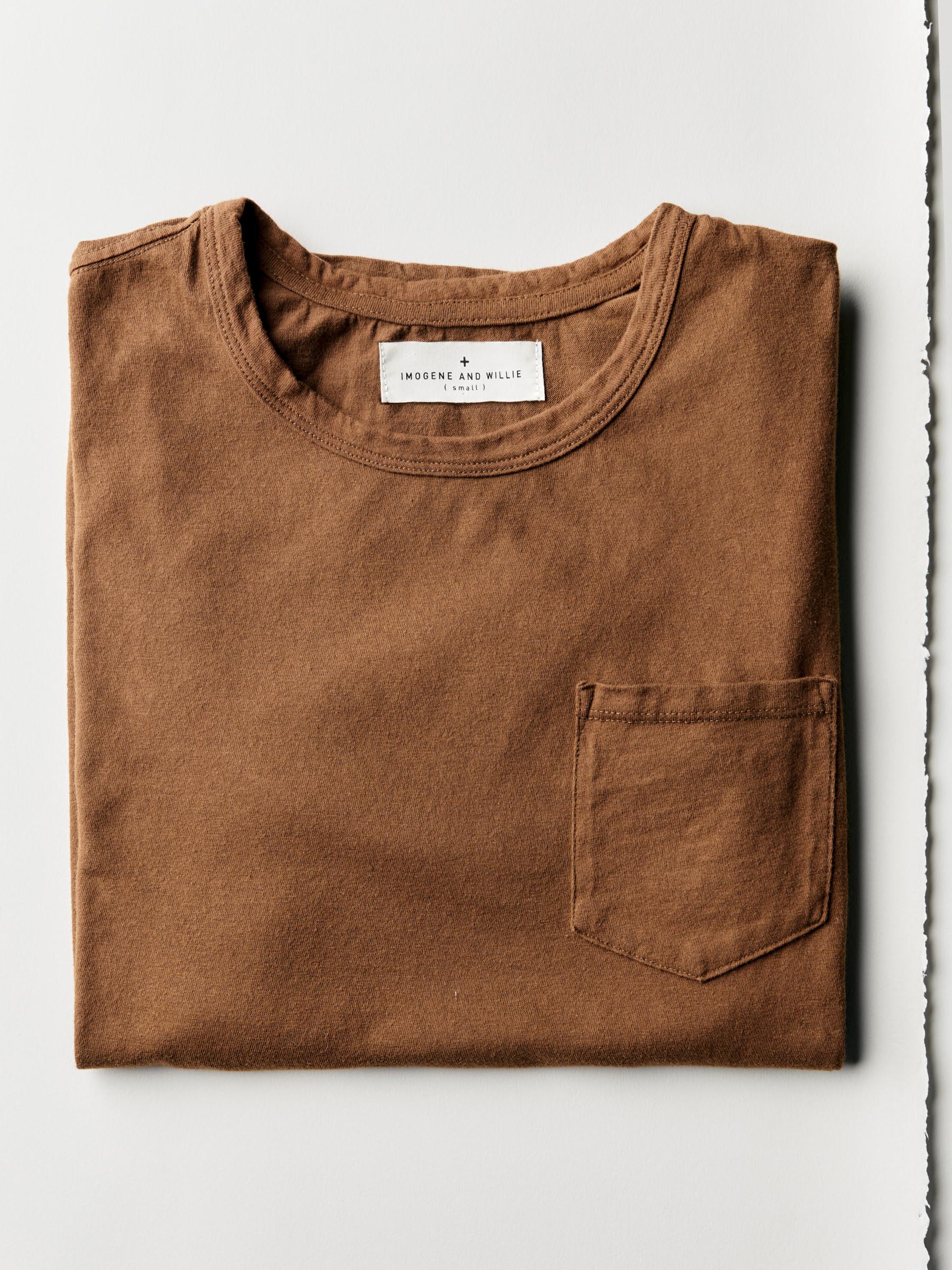 pocket tee in rust – imogene + willie