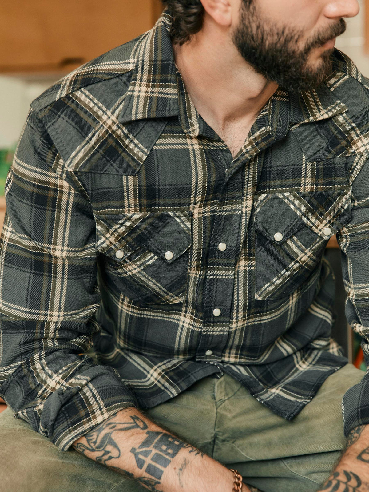 sawtooth pearl snap in caldera