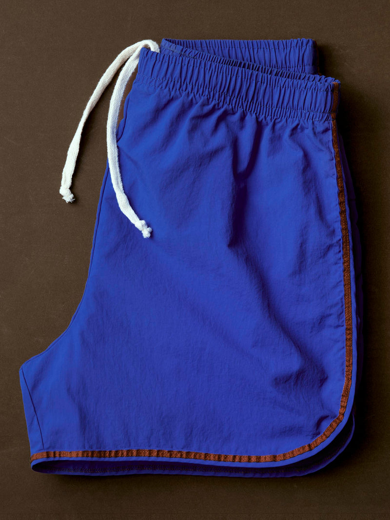 track short in blue - Model