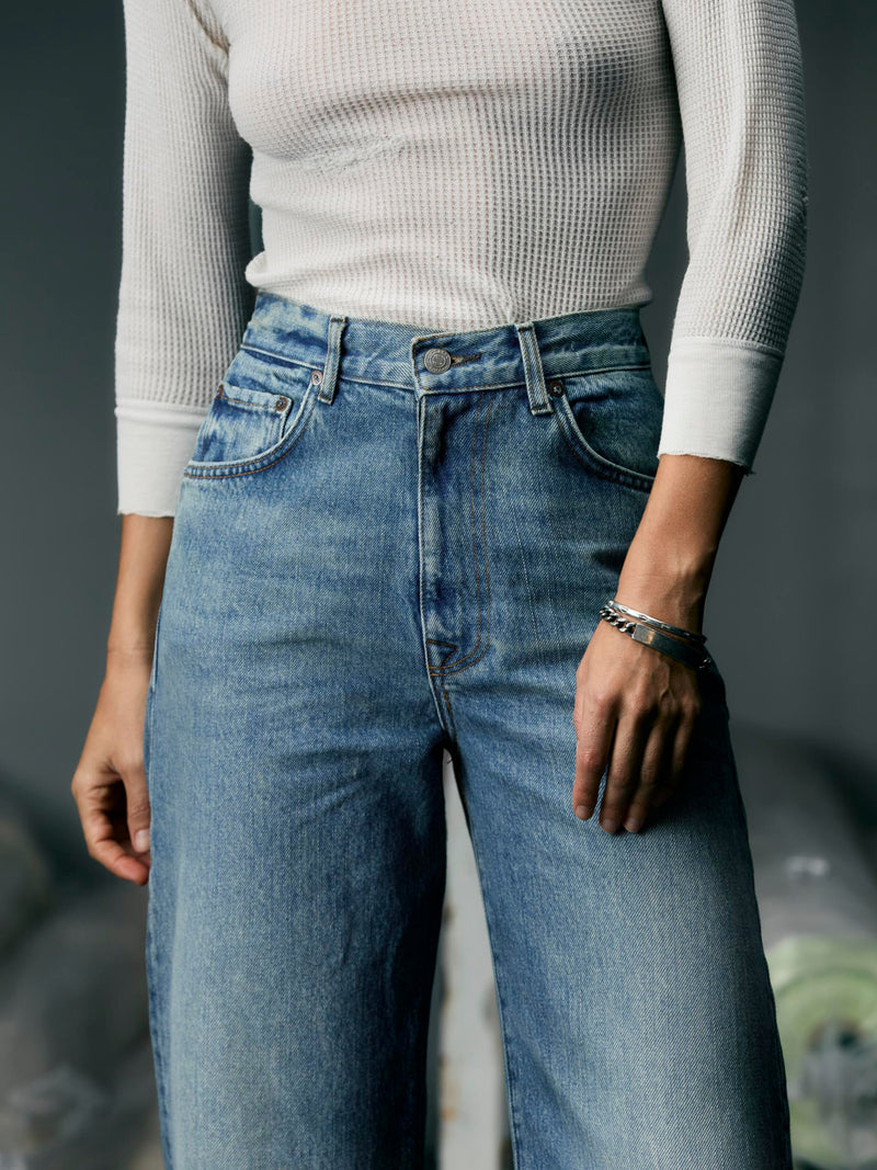 catherine washed natural indigo - Model