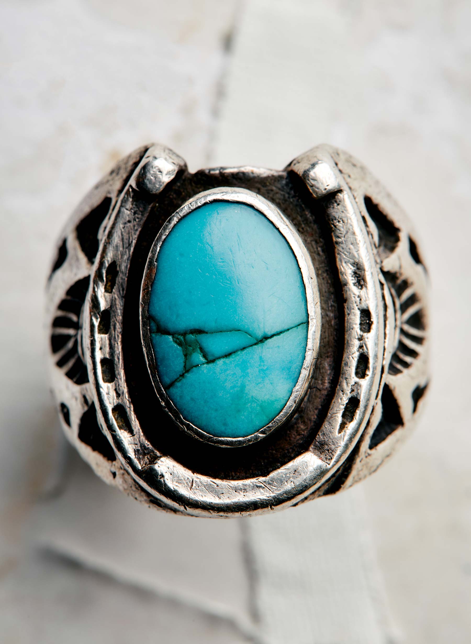 Body jewelry, Azure, Natural material, Silver, Jewellery, Electric blue, Circle, Ring, Gemstone, Metal