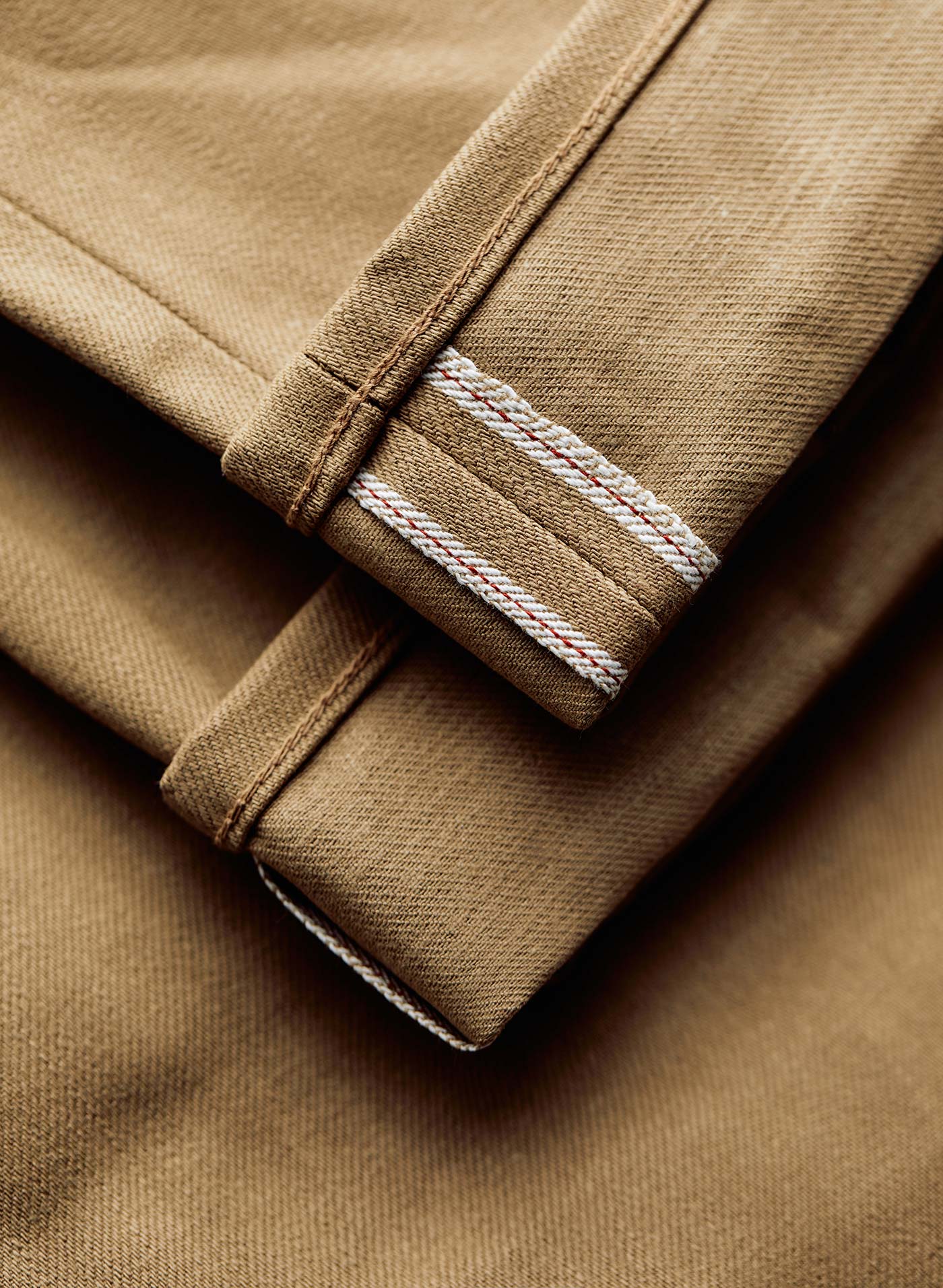 Brown, Sleeve, Textile, Wood, Collar, Rectangle, Beige, Tints and shades, Linens, Natural material