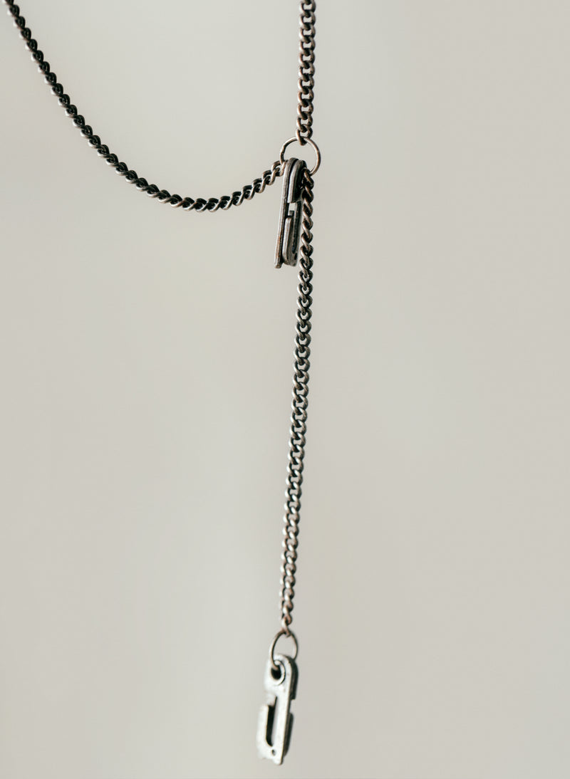 silver drop chain w/ locking j-hooks