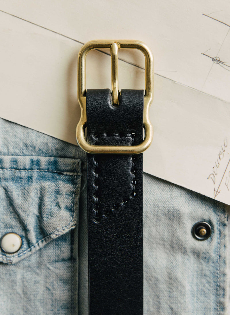 emil erwin narrow signature belt in black