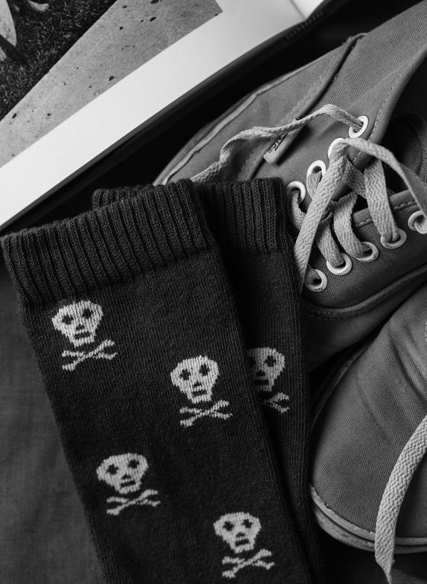 skull sock in charcoal – imogene + willie