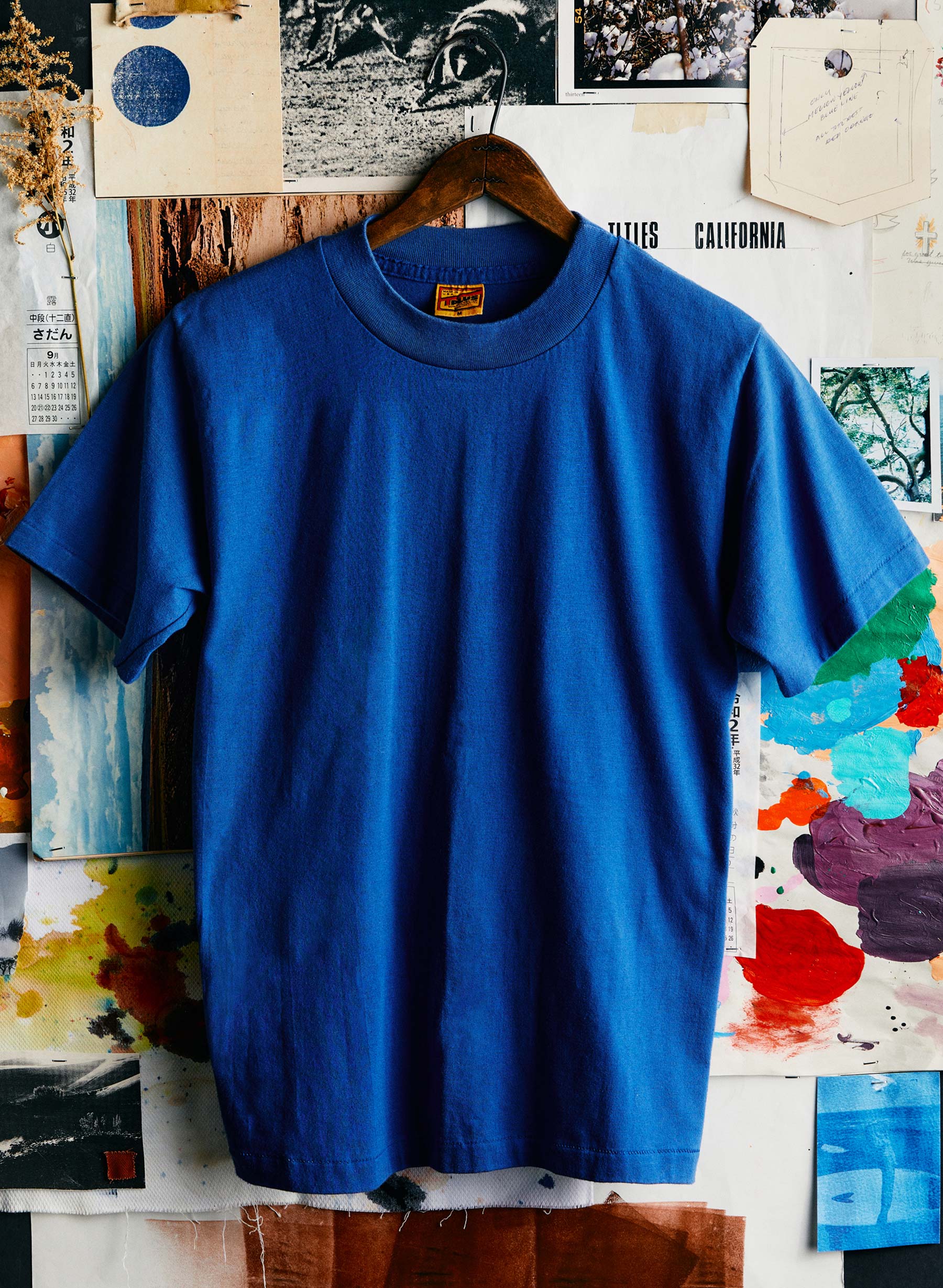 Outerwear, Blue, White, Product, Azure, Fashion, Neck, Orange, Textile, Sleeve