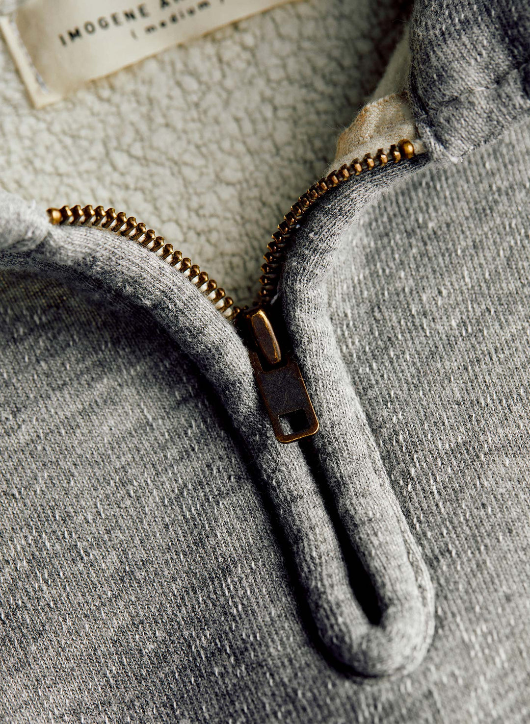 a close up of a zipper