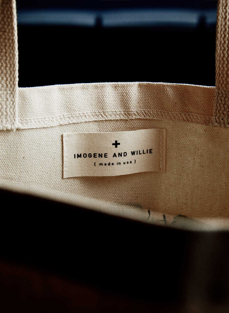 the i+w canvas tote